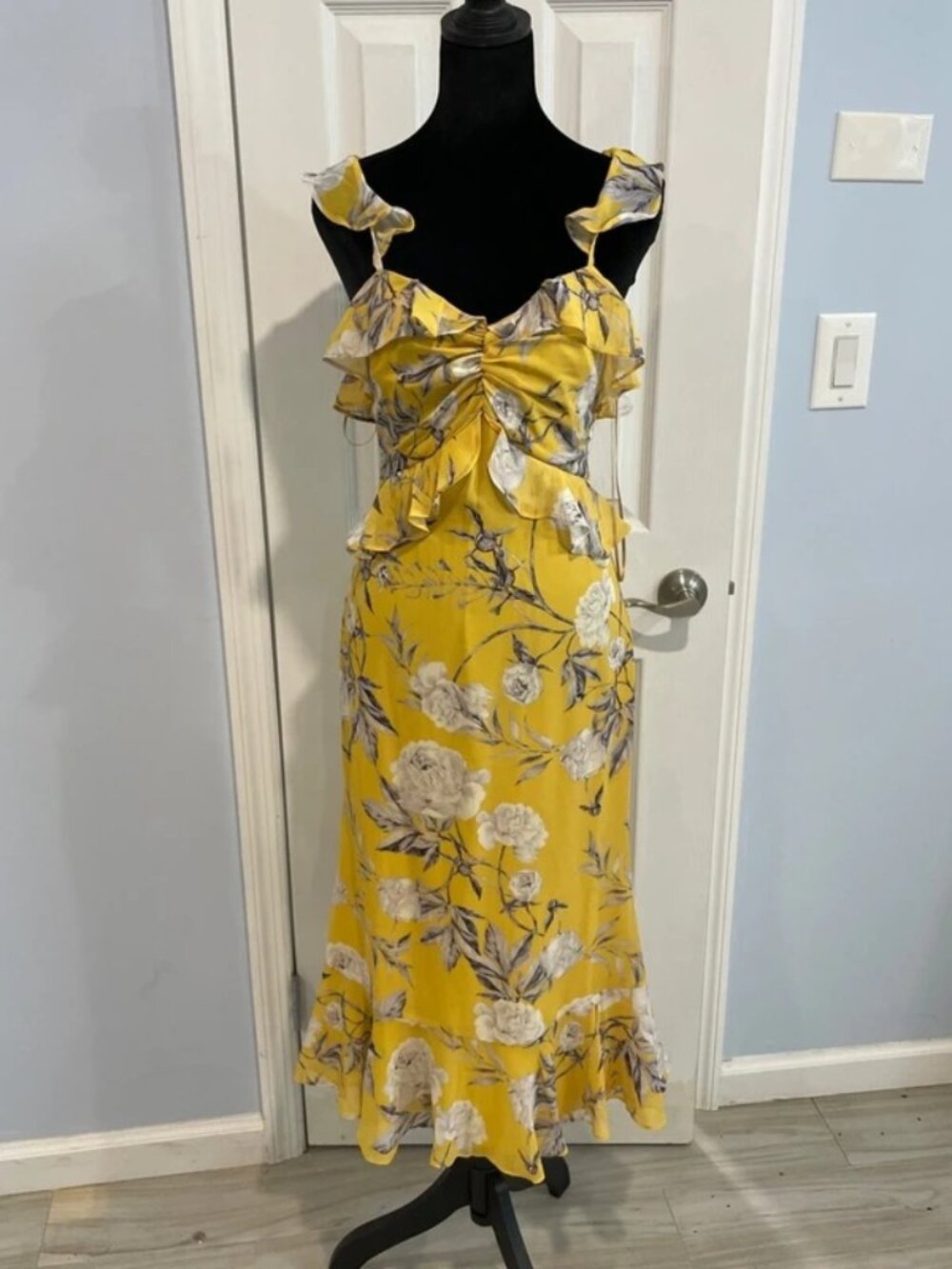 Lucy Paris Women’s Yellow Floral Ruffle Maxi Dress XS NWT
